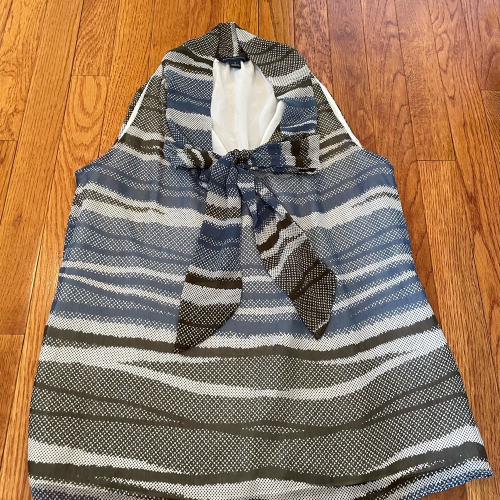 Banana Republic Black and White Patterned Top
